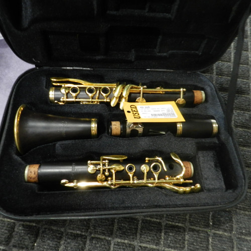Vist Large View of Product Image Which is Used Selmer SIGNET 635 BARREL C85105 MOUTHPC Wood Clarinet