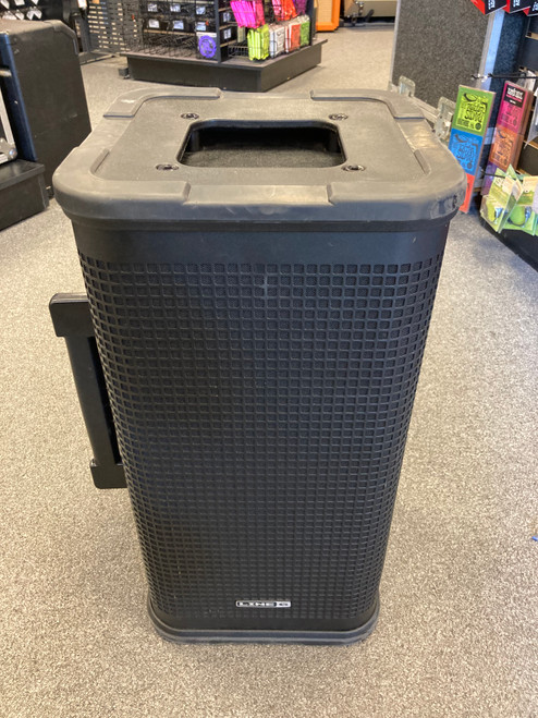 Vist Large View of Product Image Which is Used Line 6 Stagesource L2T Speaker 41127-S000058121