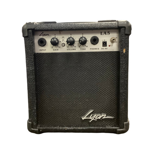 Vist Large View of Product Image Which is Used Lyon LA5 Solid State Guitar Amp 1 x 5 40083-S000153400