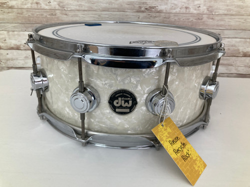 Vist Large View of Product Image Which is Used DW 14X5 90S COLLECTOR SERIES MAPLE Snare Drum