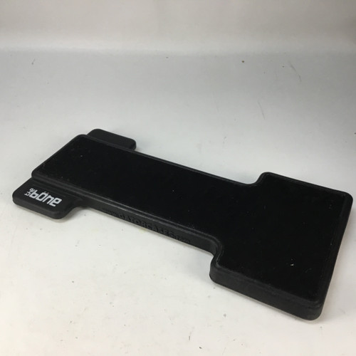 Vist Large View of Product Image Which is Used Gator THE BONE Pedal Board