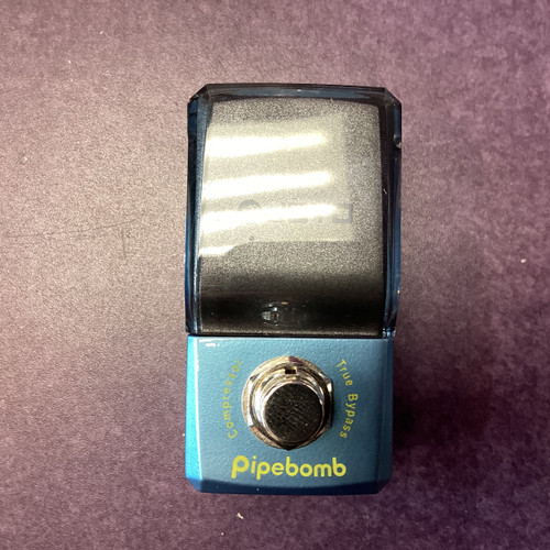 Vist Large View of Product Image Which is Used Joyo PIPEBOMB Distortion Pedal