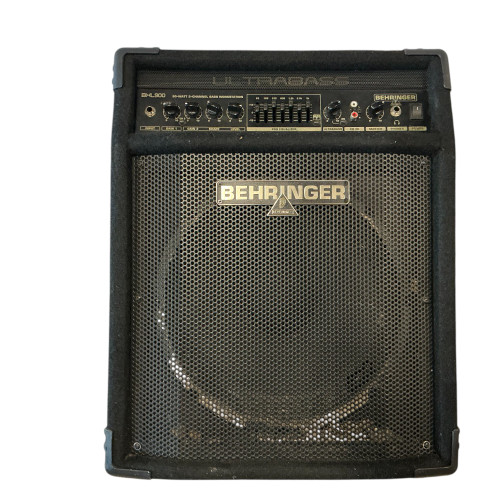 Vist Large View of Product Image Which is Used Behringer BXL900 1 x 10 Bass Combo Amplifier 1 x 10