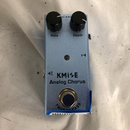 Vist Large View of Product Image Which is Used KMISE ANALOG CHORUS Chorus Pedal