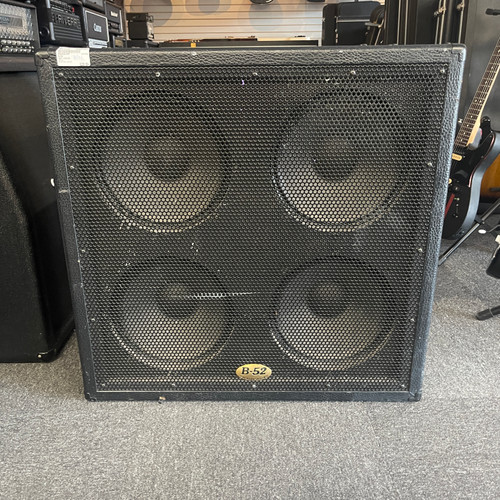 Used - B-52 B52 LG412S 4 x 12 Guitar Speaker Cabinet  40087-S000233318 Vist Large View of Product Image Which is Used - B-52 B52 LG412S 4 x 12 Guitar Speaker Cabinet