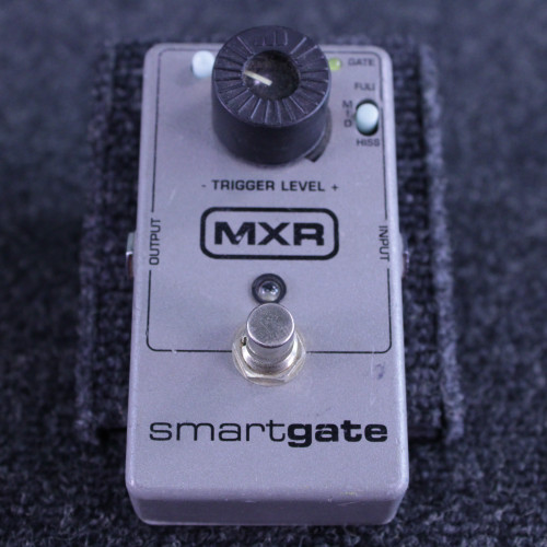 Vist Large View of Product Image Which is Used MXR SMART GATE GUITAR PEDAL Noise Reduction Pedal