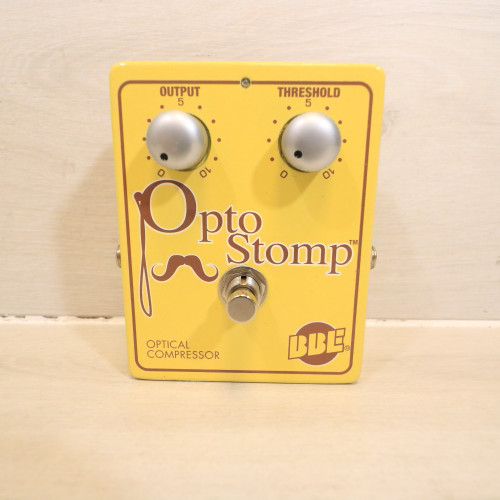 Vist Large View of Product Image Which is Used BBE OPTO COMPRESSOR Guitar Effect