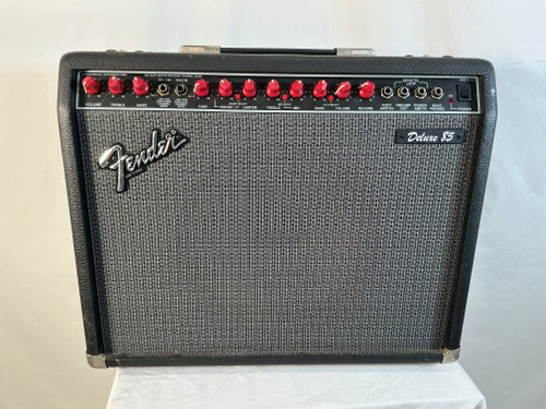 Vist Large View of Product Image Which is Used Fender DELUXE 85 1 x 12 Solid State Amplifier 1 x 12