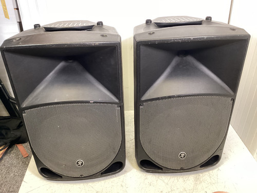 Vist Large View of Product Image Which is Used Mackie THUMP TH-15A PAIR Powered Full Range Speaker Cabinet