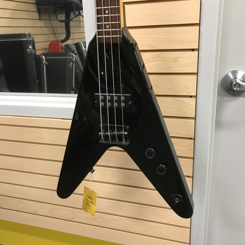 Vist Large View of Product Image Which is Used Dean V METALMAN Modern Metal Bass Guitar Black 4-String