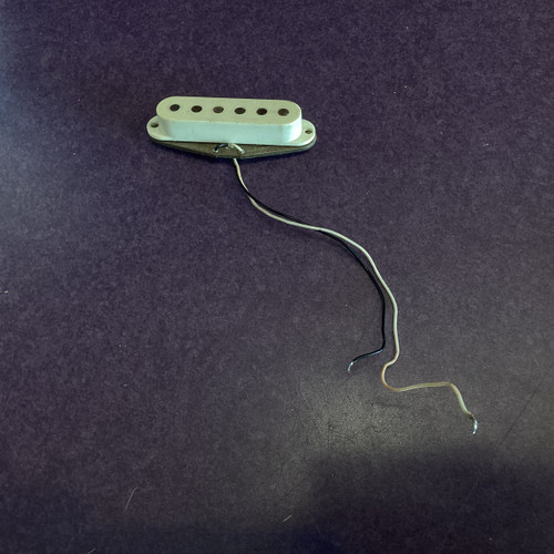 Vist Large View of Product Image Which is Used Fender VINTAGE STRAT PICKUP 1976 Guitar Pickup