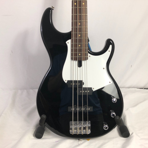 Vist Large View of Product Image Which is Used Yamaha BB234 P Type Bass Guitar Black 4-String