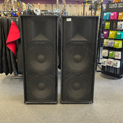 Used - Peavey PV215 PAIR Passive Full Range Speaker Cabinets 40087-S000233601 Vist Large View of Product Image Which is Used - Peavey PV215 PAIR Passive Full Range Speaker Cabinets