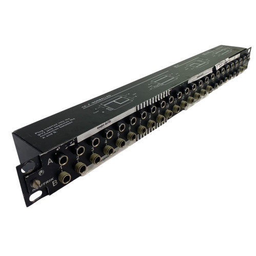 Used Neutrik NYS-SPP-L1 PATCH BAY 40090-S000080470 Vist Large View of Product Image Which is Used Neutrik NYS-SPP-L1 PATCH BAY