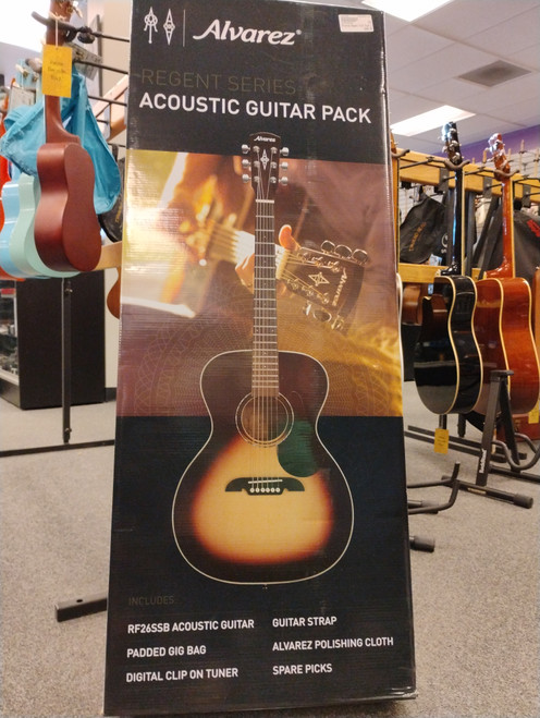 Vist Large View of Product Image Which is New Alvarez Regent OM/FOLK w/bag