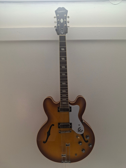 Vist Large View of Product Image Which is Used Epiphone RIVIERA Electric Guitar Cherry Sunburst 6-String
