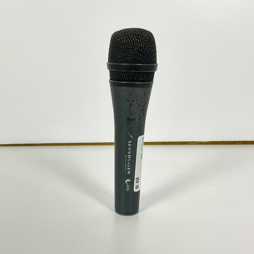 Vist Large View of Product Image Which is Used Sennheiser e835 Dynamic Microphone