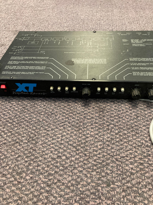 Vist Large View of Product Image Which is Used Alesis XT DIGITAL REVERB Pro Sound Effects Unit