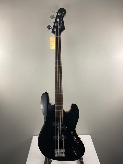 Vist Large View of Product Image Which is Used Fender PARTS P BASS Vintage P Type Bass Guitar Black 4-String