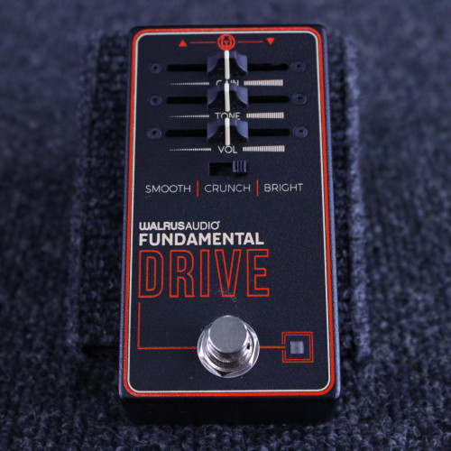 Vist Large View of Product Image Which is Used Walrus Audio FUNDAMENTAL DRIVE PEDAL Overdrive Pedal