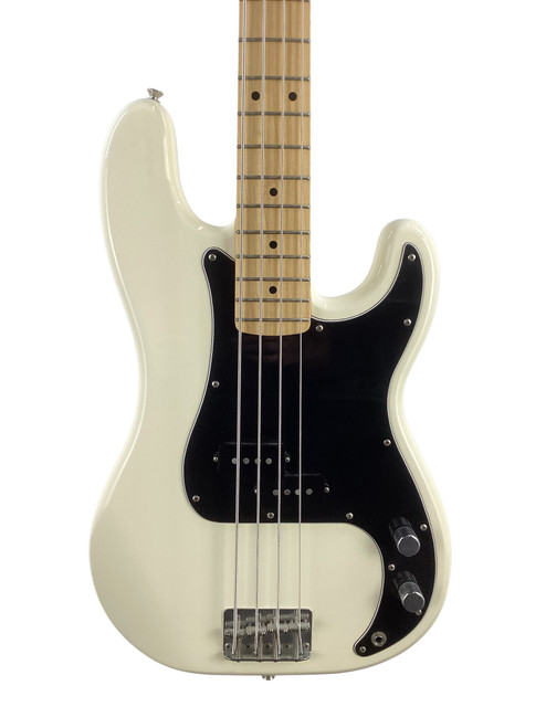 Vist Large View of Product Image Which is Used Fender Precision Bass Guitar 1986 MIJ W/ HSC