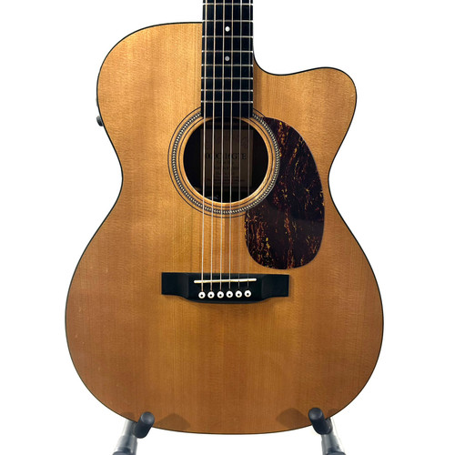 Vist Large View of Product Image Which is Used Martin OOC-16GTE Acoustic Guitar