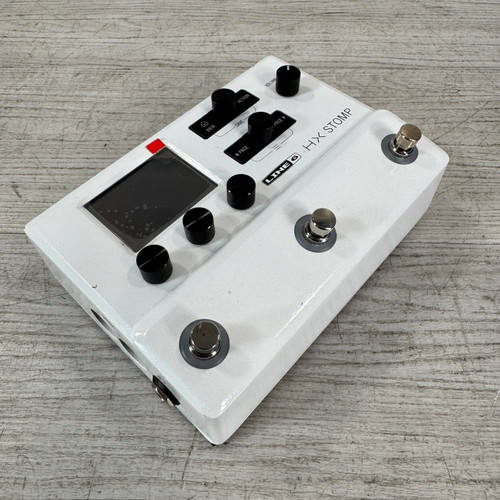 Vist Large View of Product Image Which is Used Line 6 HX Stomp - Guitar Multi-effects Floor Processor