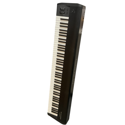 Vist Large View of Product Image Which is Used M-Audio HAMMER 88 88-Key Keyboard 88-key