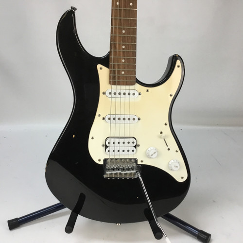 Vist Large View of Product Image Which is Used Yamaha EG112C S Type Electric Guitar Black 6-String