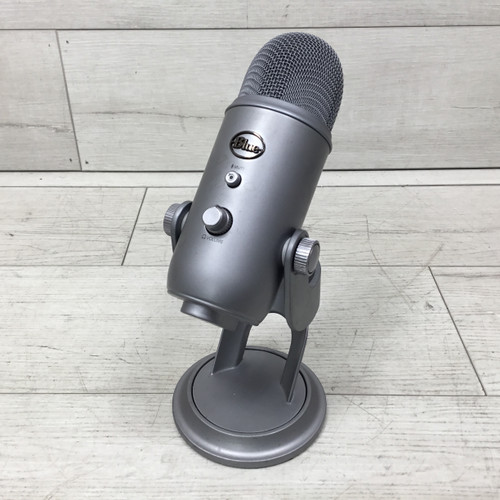 Vist Large View of Product Image Which is Used Blue Yeti USB Microphone