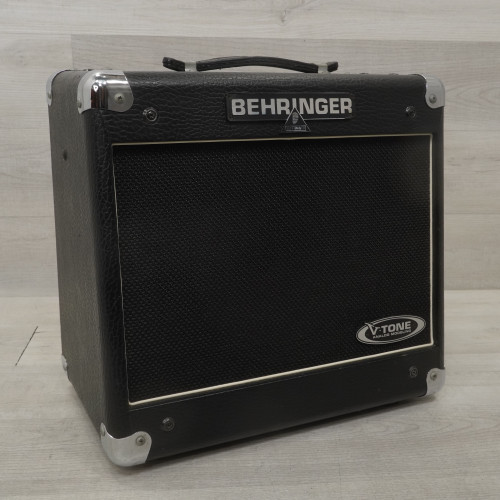 Vist Large View of Product Image Which is Used Behringer GM110 1 x 10 Solid State Amplifie
