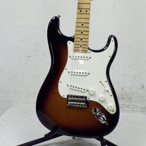 Vist Large View of Product Image Which is Used Fender Player Series Stratocaster Sunburst Electric Guitar