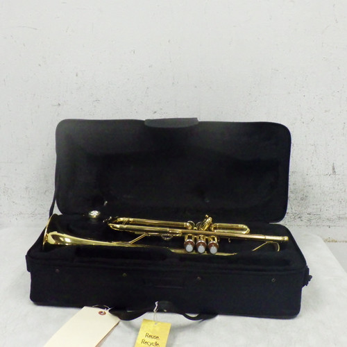 Vist Large View of Product Image Which is Used Yamaha Ytr 2320 Trumpet with Case 