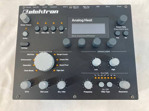 Vist Large View of Product Image Which is Used Elektron ANALOG HEAT MK1 Synthesizer