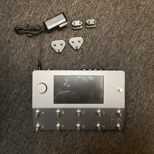 Used NEURAL DSP QUAD CORTEX Amp Simulator + FX Pedal 40111-S000189324 Vist Large View of Product Image Which is Used NEURAL DSP QUAD CORTEX Amp Simulator + FX Pedal