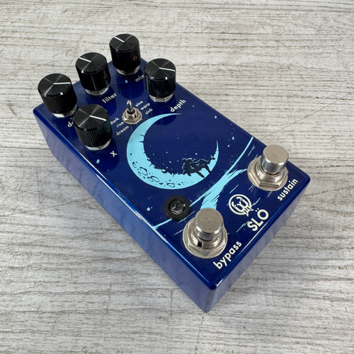 Vist Large View of Product Image Which is Used Walrus Audio Slö - Multi Texture Reverb Pedal