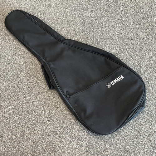 Used YAMAHA 3/4 GUITAR GIG BAG 41106-S000095880 Vist Large View of Product Image Which is Used YAMAHA 3/4 GUITAR GIG BAG
