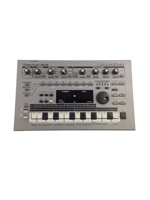 Vist Large View of Product Image Which is Used Roland MC-303 Groovebox W/AC 