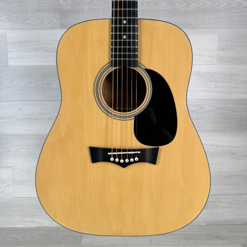Vist Large View of Product Image Which is Used Peavey LP-001 Acoustic Guitar - Natural - Gig Bag Included