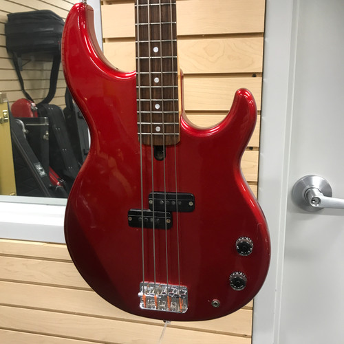 Vist Large View of Product Image Which is Used Yamaha BB300 P Type Bass Guitar Red 4-String