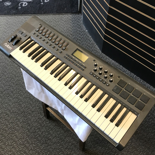 Vist Large View of Product Image Which is Used M-Audio AXIOM 49 49-Key Controller 49-Key