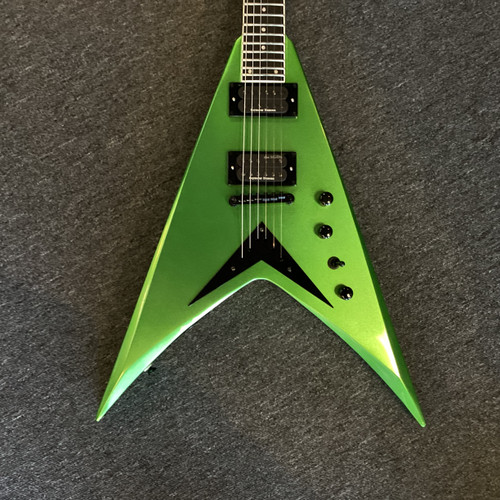 Vist Large View of Product Image Which is Used Kramer DAVE MUSTAINE VANGUARD Pointy Electric Guitar Green 6-String