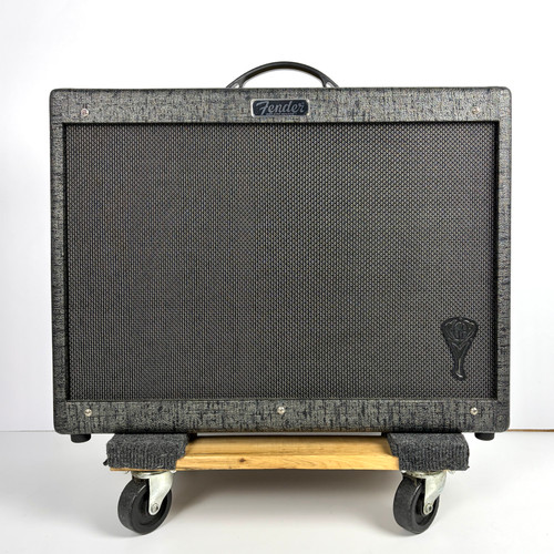 Vist Large View of Product Image Which is Used Fender Hot Rod Deluxe III Tube Combo Amplifier 1 x 12