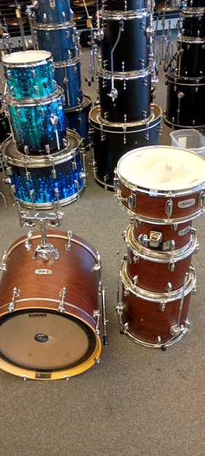 Vist Large View of Product Image Which is Used Mapex V SERIES 5 PIECE KIT Drum Shells and Hardware Wood 22" Kick Drum