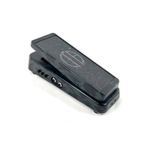 Vist Large View of Product Image Which is Used Dunlop Dime Cry Baby From Hell Wah Pedal