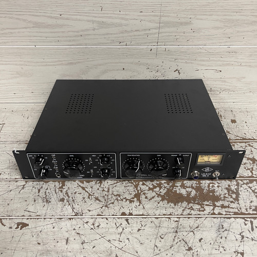 Vist Large View of Product Image Which is Used - Universal Audio LA-610 MKII Classic Tube Recording Channel