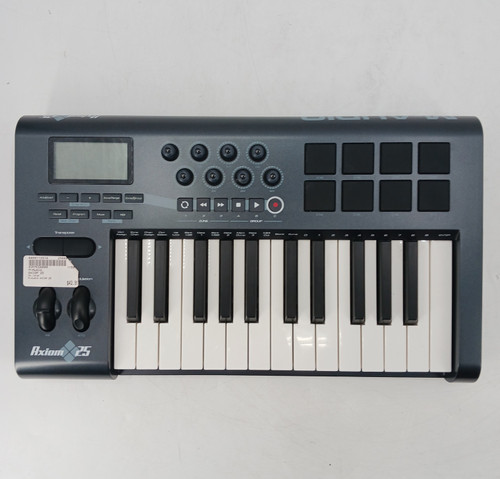 Vist Large View of Product Image Which is Used M-Audio AXIOM 25 25-Key Controller 25-Key