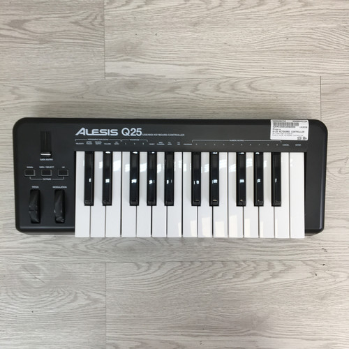 Vist Large View of Product Image Which is Used Alesis q25 25 Key USB/MIDI Keyboard Controller