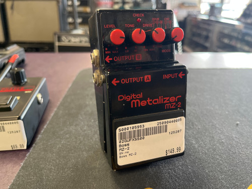 Vist Large View of Product Image Which is Used Boss MZ-2 Distortion Pedal
