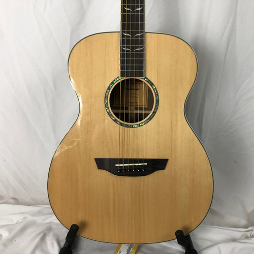 Vist Large View of Product Image Which is Used Orangewood BROOKLYN S Solid Top Acoustic Guitar Natural